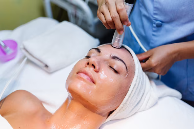 Revealing Your Radiance: Unveiling the Magic of Facial Treatments at Dr. Haror’s Wellness Clinic